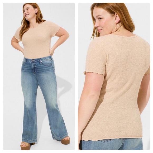 Torrid Textured Crepe Short Sleeve Jersey Crew Neck Tee Shirt Beige Plus 2 2X - Picture 1 of 14